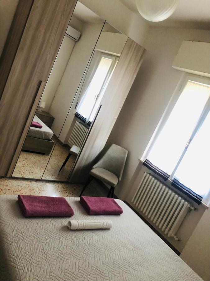 B&B Dell'Amicizia Фано Екстериор снимка