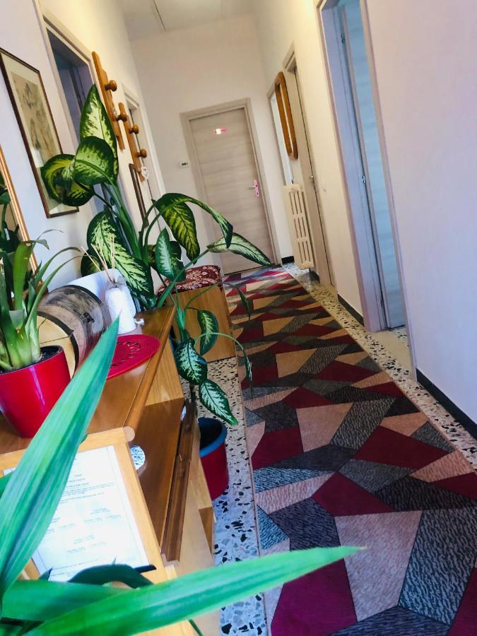 B&B Dell'Amicizia Фано Екстериор снимка