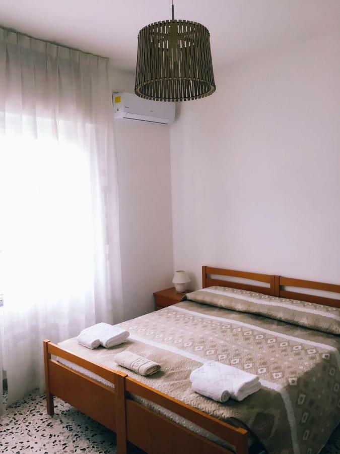 B&B Dell'Amicizia Фано Екстериор снимка